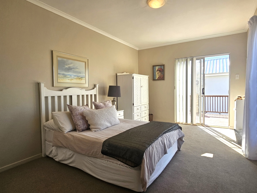 5 Bedroom Property for Sale in Ferreira Town Eastern Cape